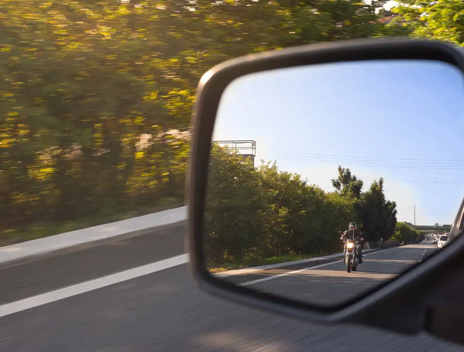 Interacting With Motorcycles - In Traffic | Beame