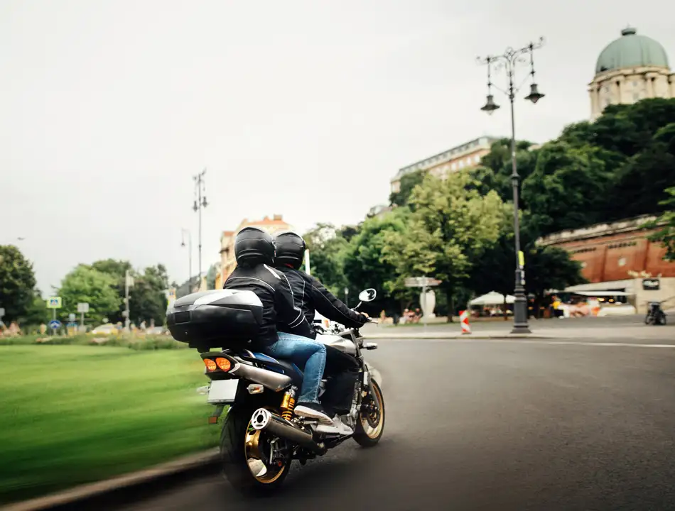 Interacting With Motorcycles - Smooth Driving | Beame